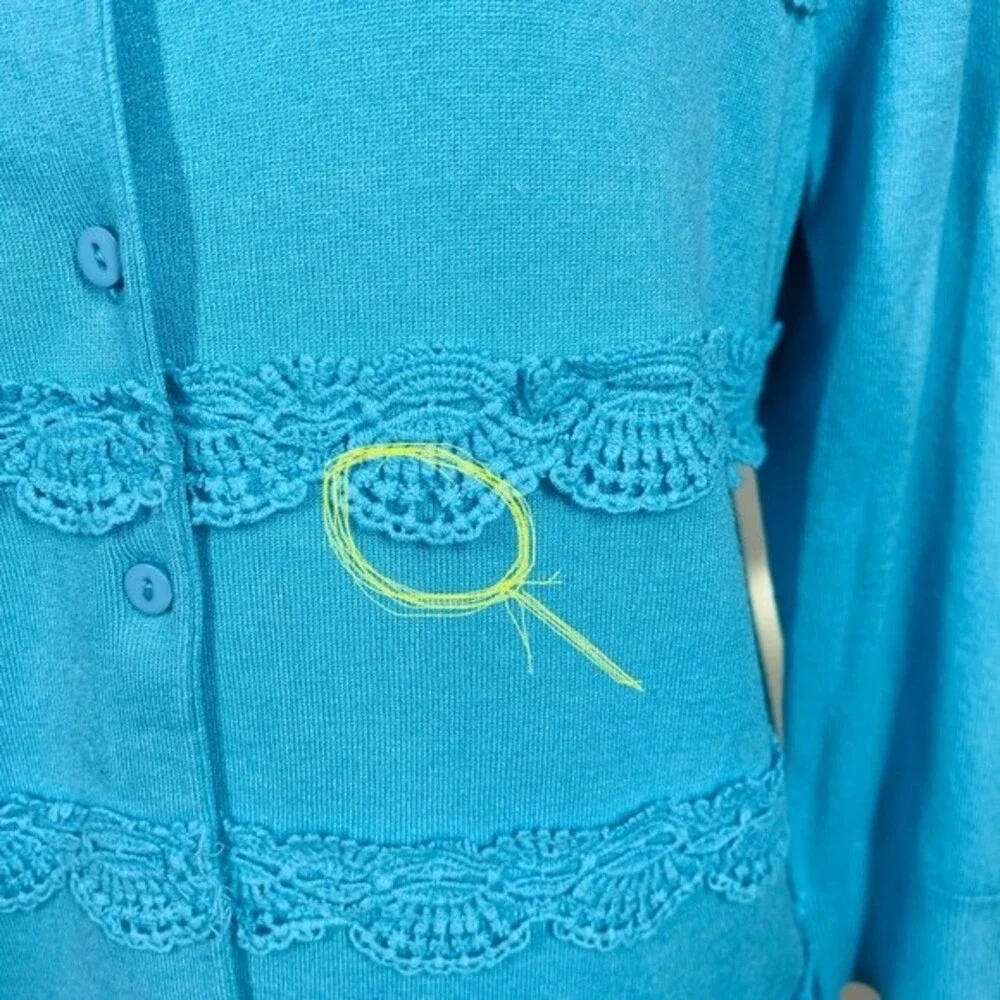 Cable & Gauge Blue  cardigan  long sleeve with Crochet Lace size L granny core